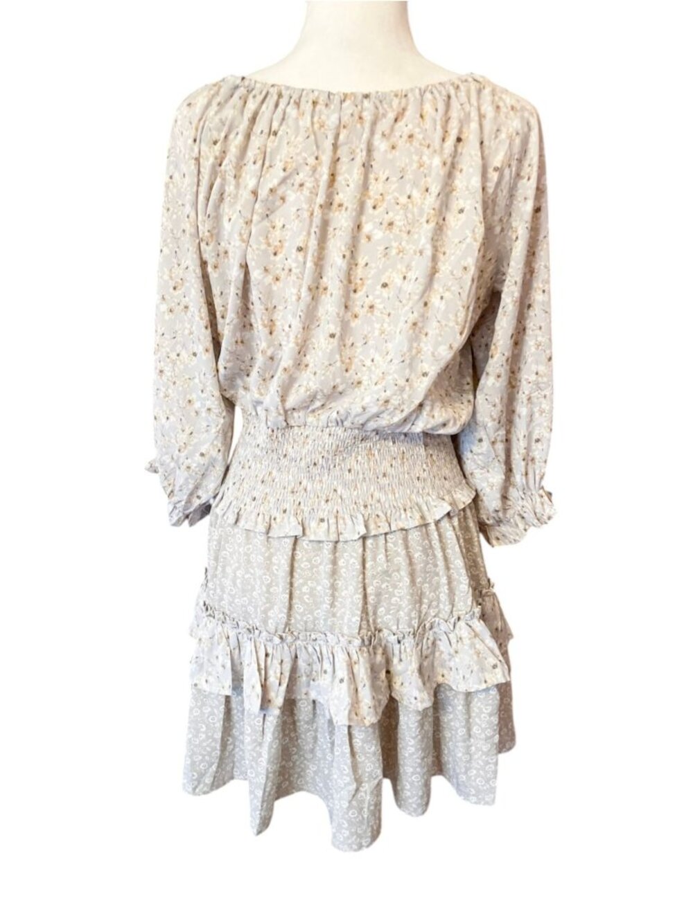 Easel Cream Floral Smocked Mini Dress SZ L Cottagecore Fairy Romantic - Picture 3 of 11